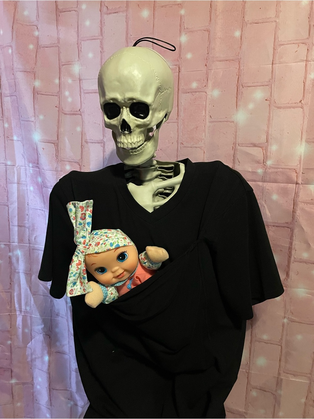 Black kangaroo shirt